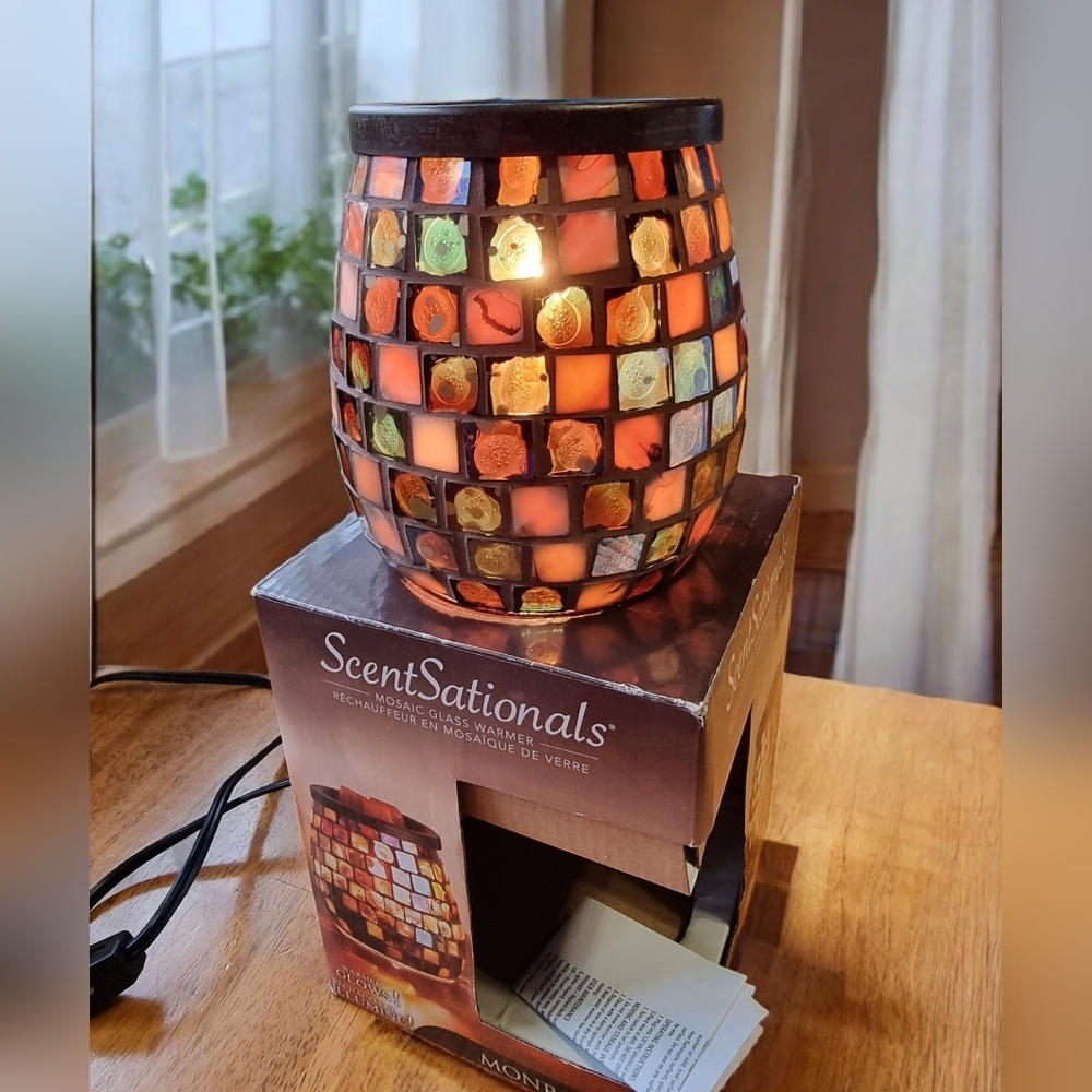 ScentSationals Mosaic Glass Wax Warmer - 'MONROE' Multicolor